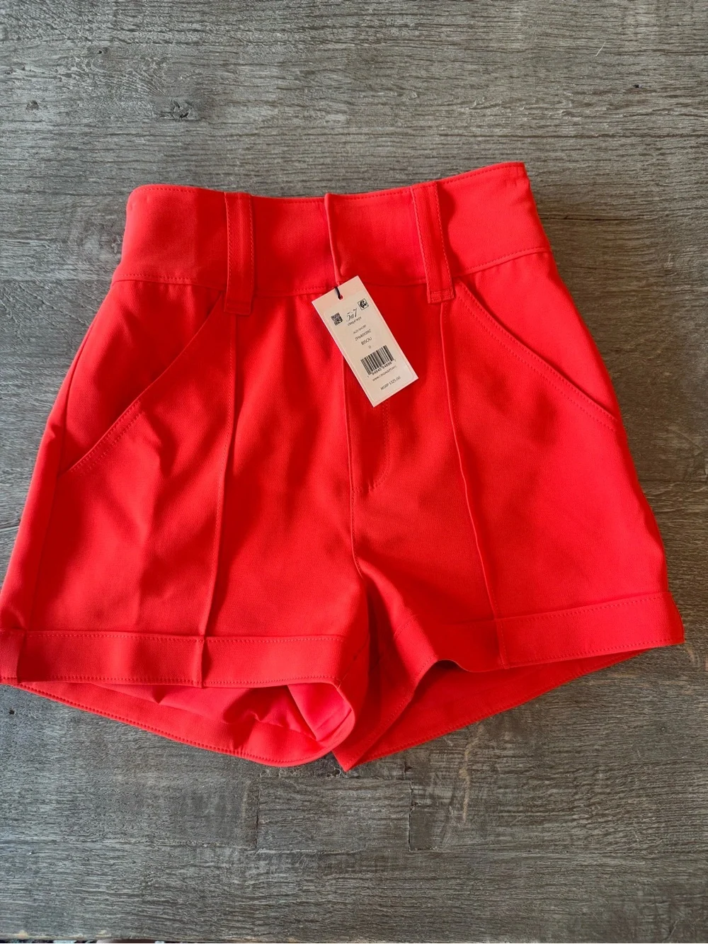Cuna A Sept Aldi Short - NWT!